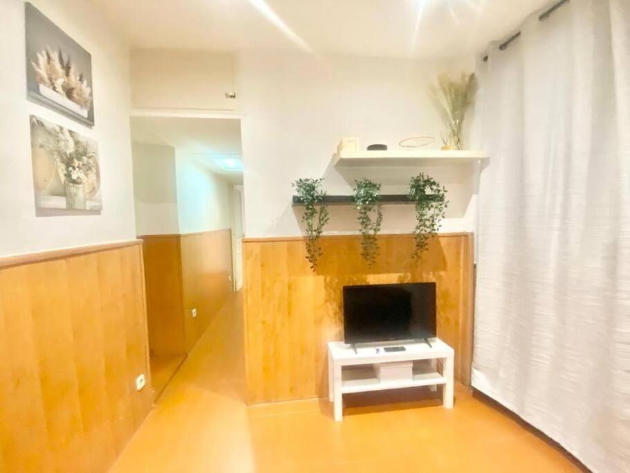 Atocha Ferrocarril 4 Appartement Madrid Buitenkant foto